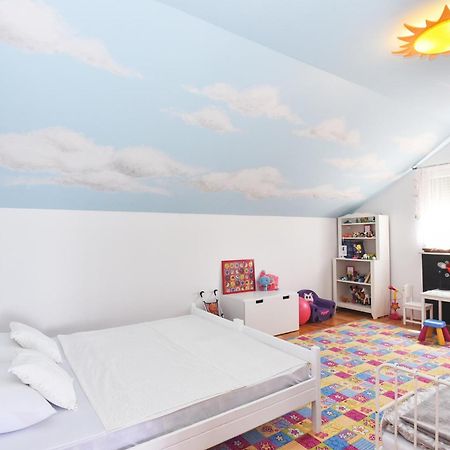 Apartment Larisa กอร์นยิ คาริน ภายนอก รูปภาพ
