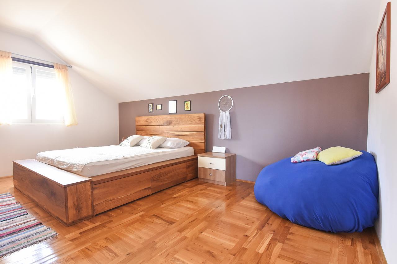 Apartment Larisa กอร์นยิ คาริน ภายนอก รูปภาพ
